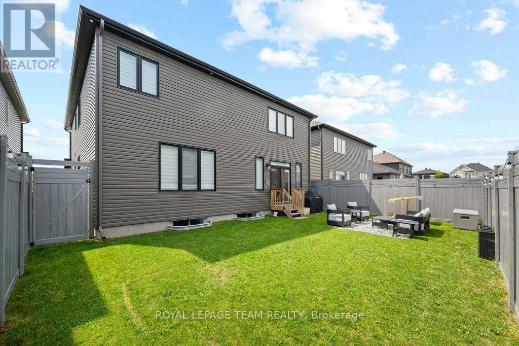 58 YACHT TERRACE, Ottawa. Luxury613. By Peter Sagos - Image 47