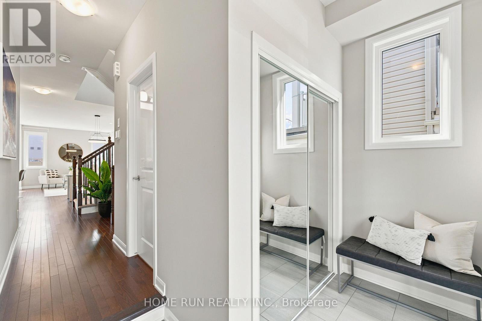 568 LILITH STREET - 7