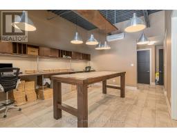 D19 - 2285 St Laurent Boulevard, Ottawa, ON K1G4Z7 Photo 9