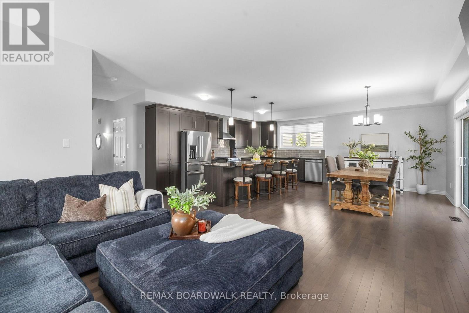 112 FRANCIS STREET - 16