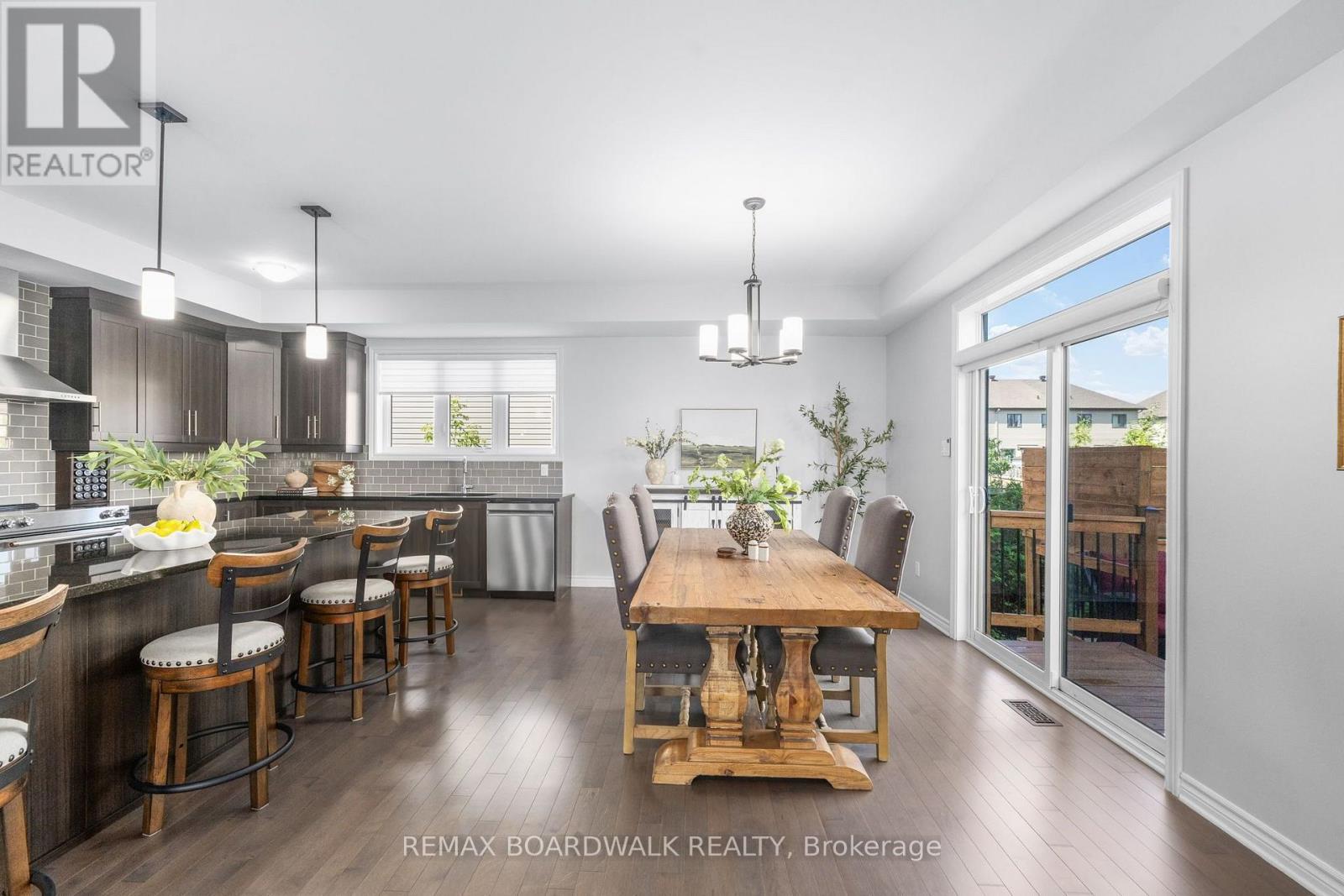 112 FRANCIS STREET - 7