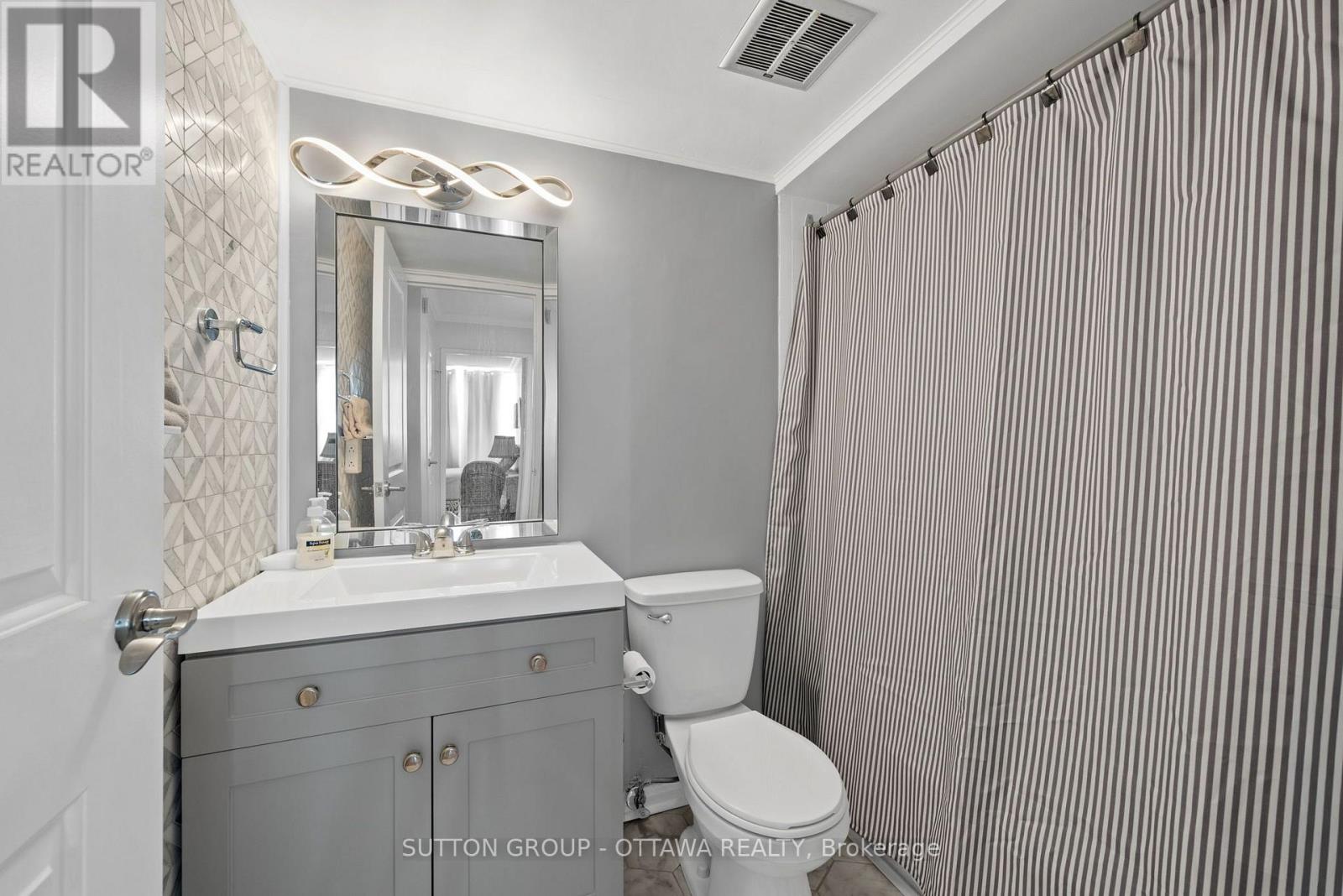 #504 2625 REGINA STREET E - 27