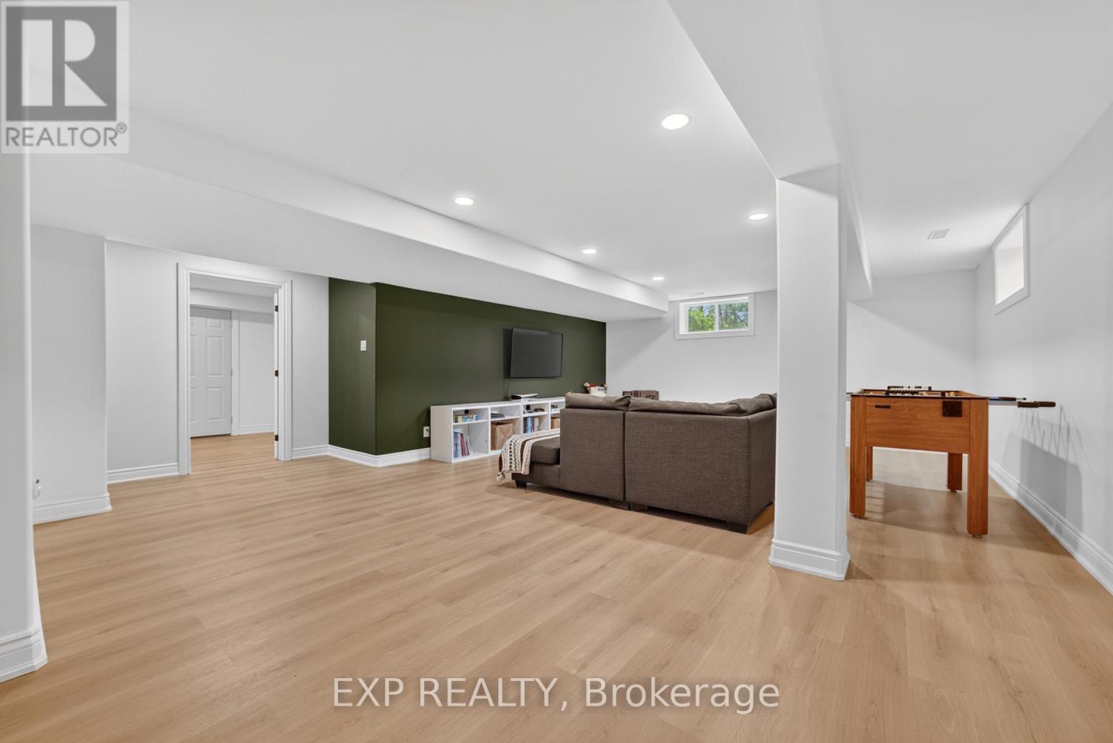 124 WILBERT COX DRIVE - 31