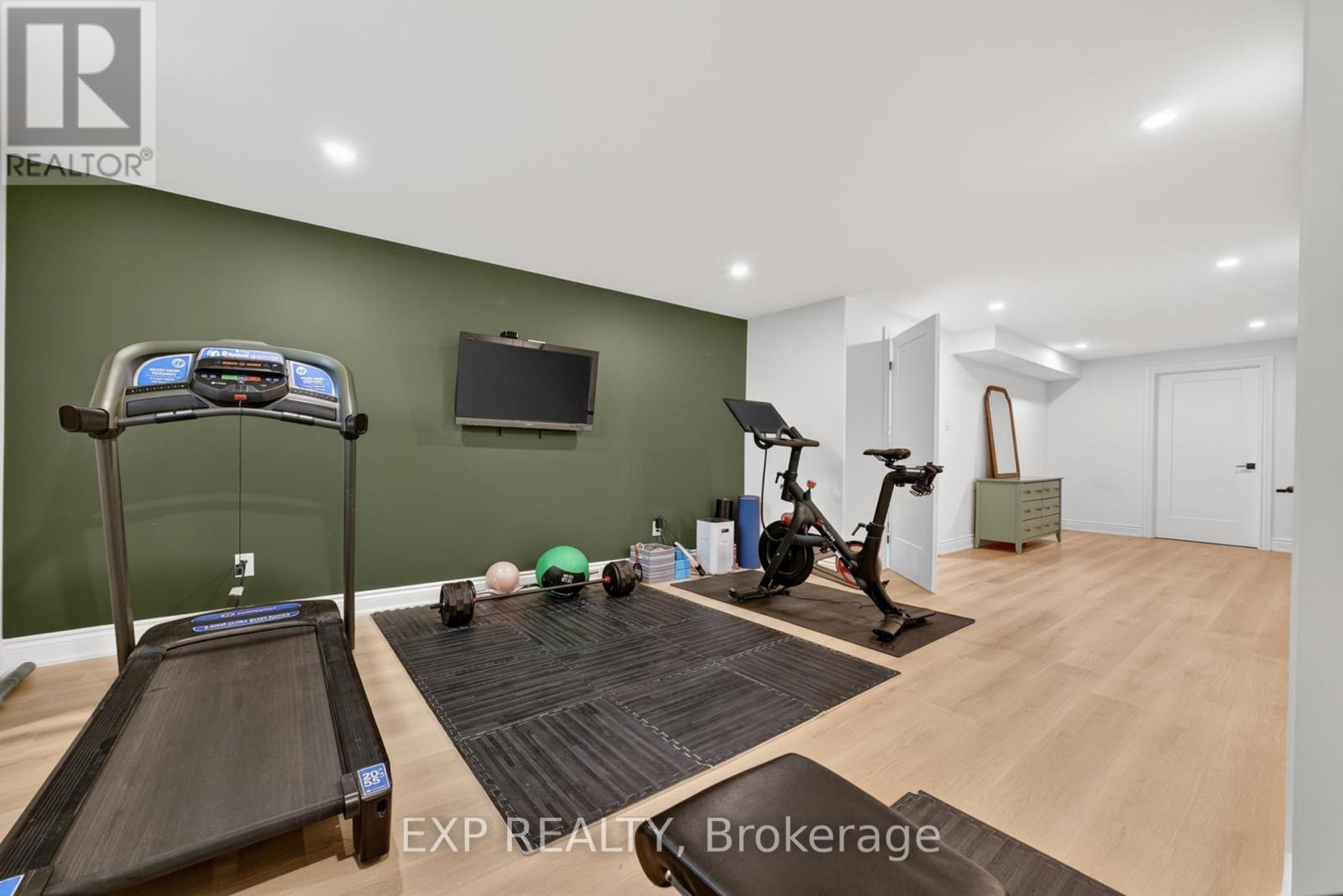 124 WILBERT COX DRIVE - 39