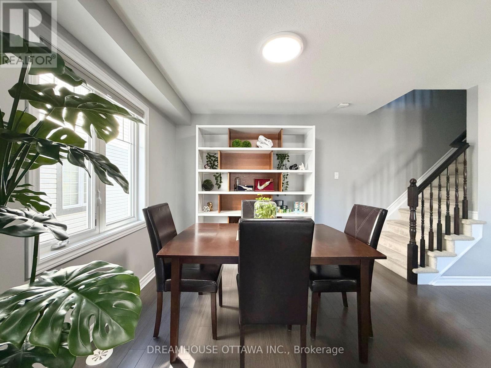 124 PENNANT AVENUE - 10
