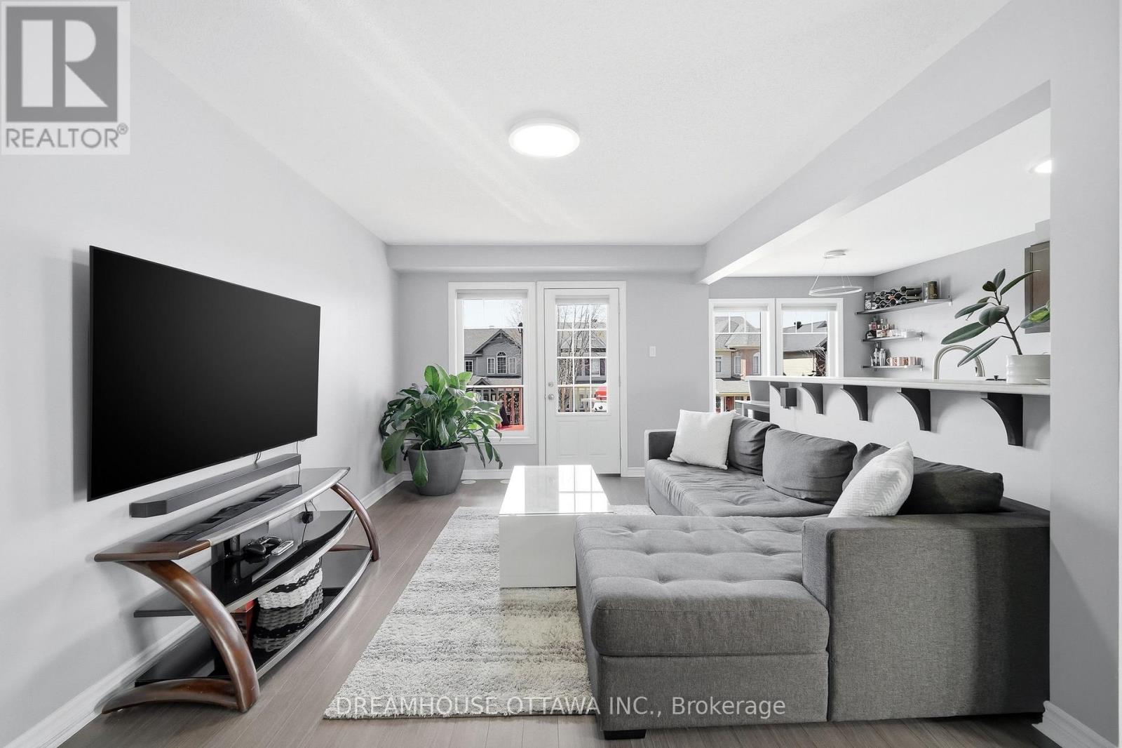124 PENNANT AVENUE - 14