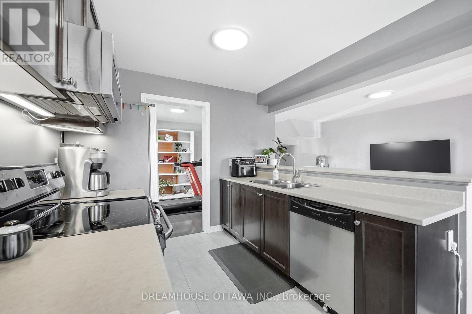124 PENNANT AVENUE - 19
