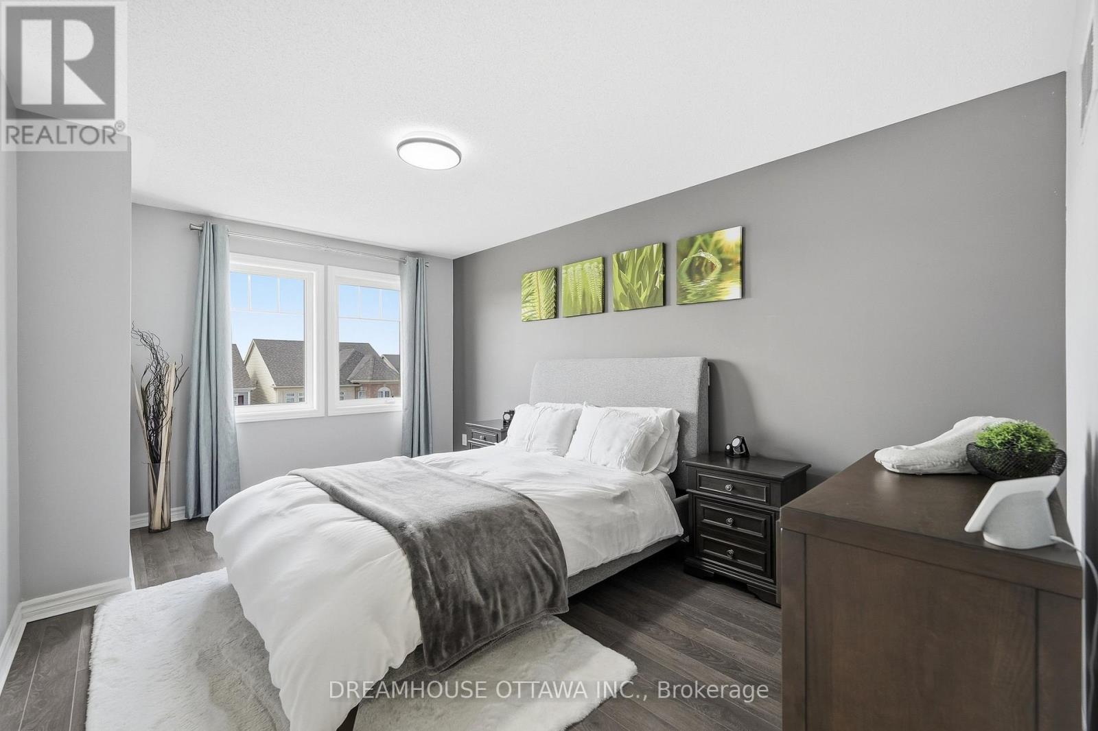 124 PENNANT AVENUE - 26
