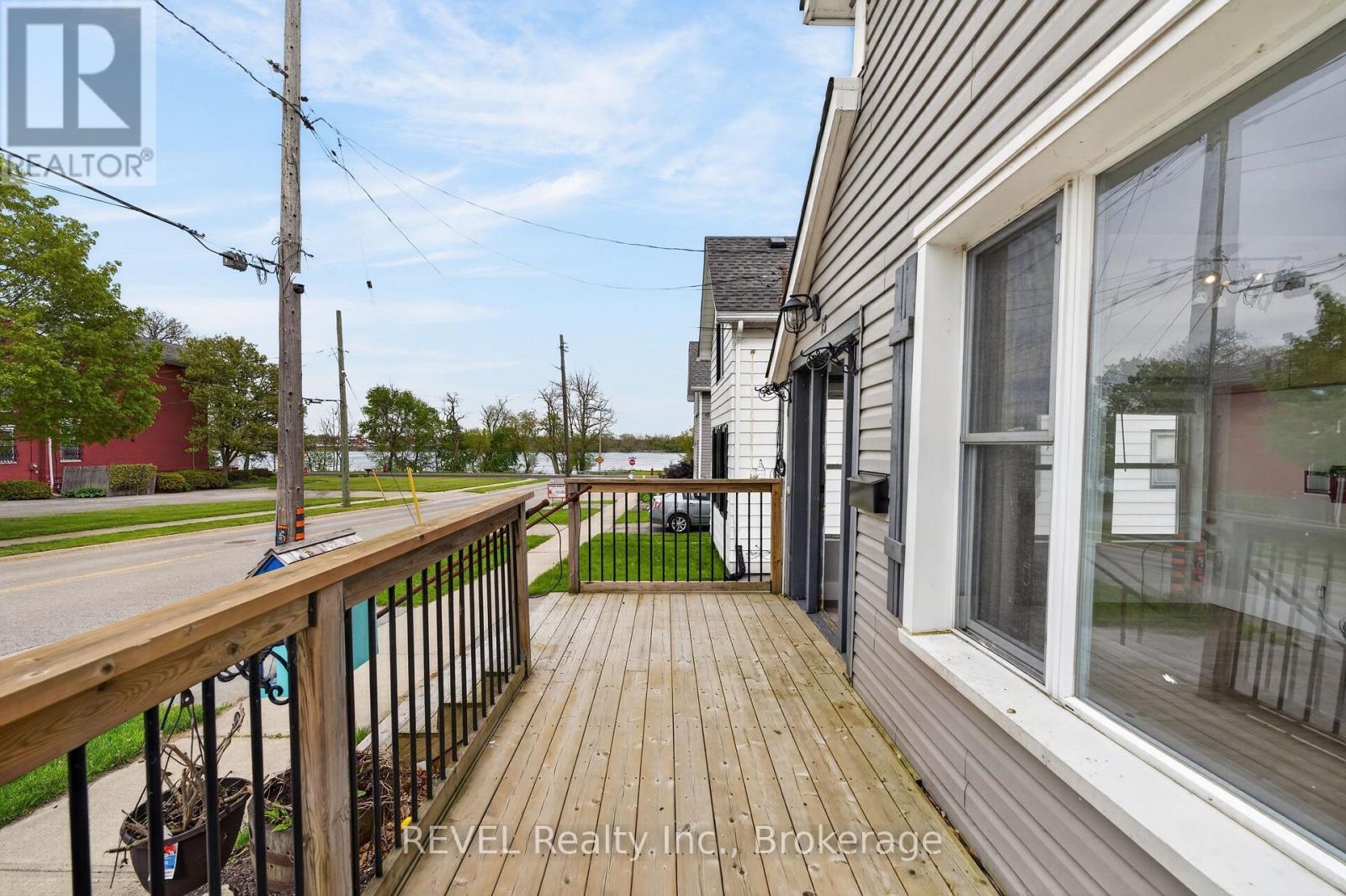 15 PHIPPS STREET - 4