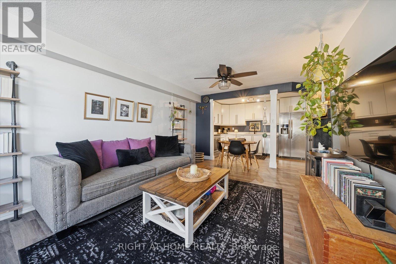 #707 260 DAVIS DRIVE - 19