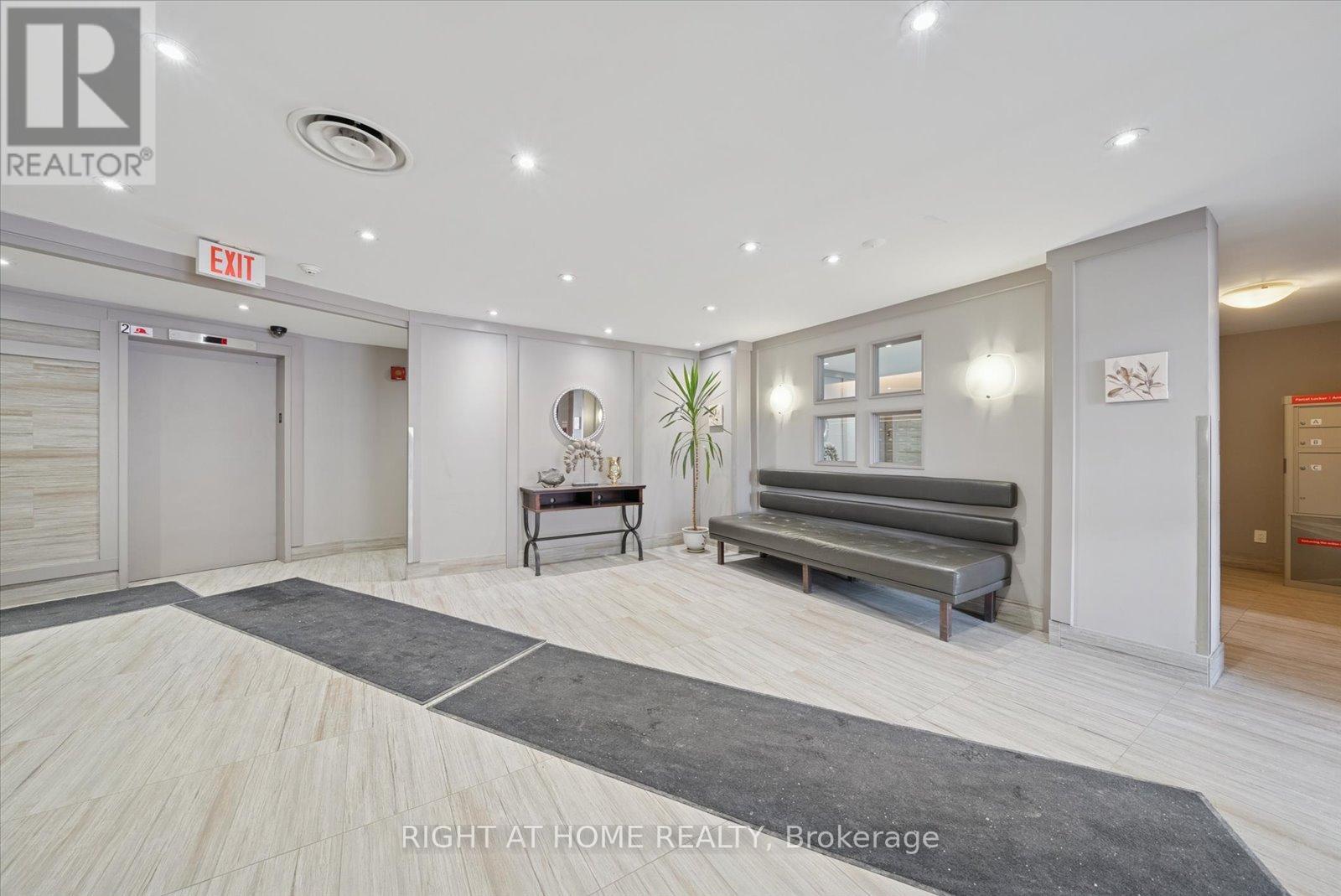 #707 260 DAVIS DRIVE - 5