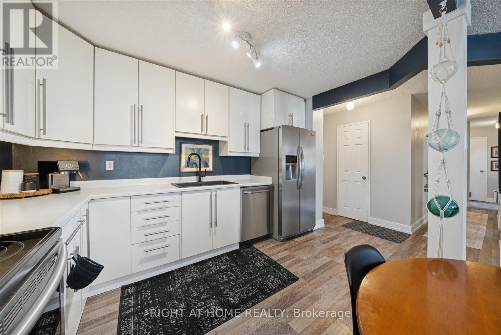 #707 260 DAVIS DRIVE - 9