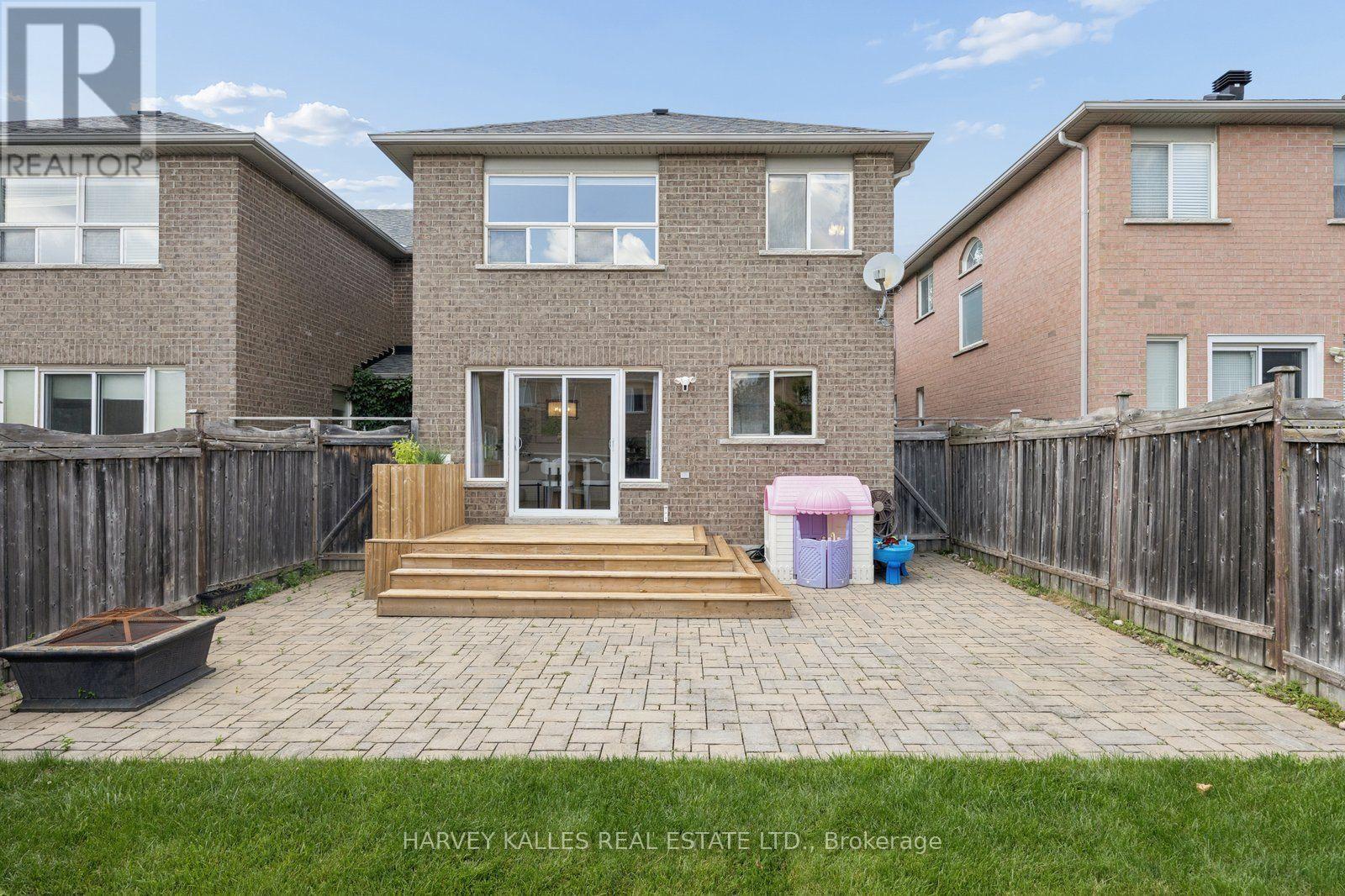 19 STARR CRESCENT - 25