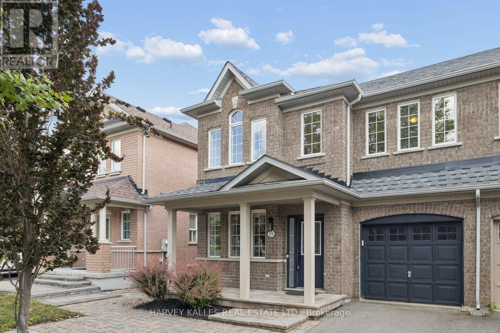 19 STARR CRESCENT - 3