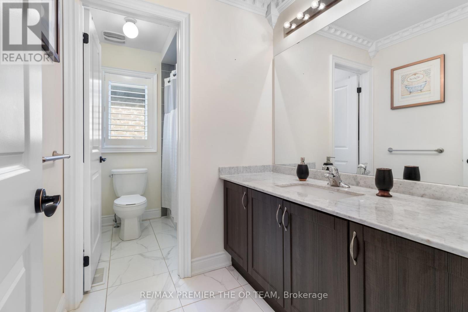 977 WICKHAM ROAD - 35