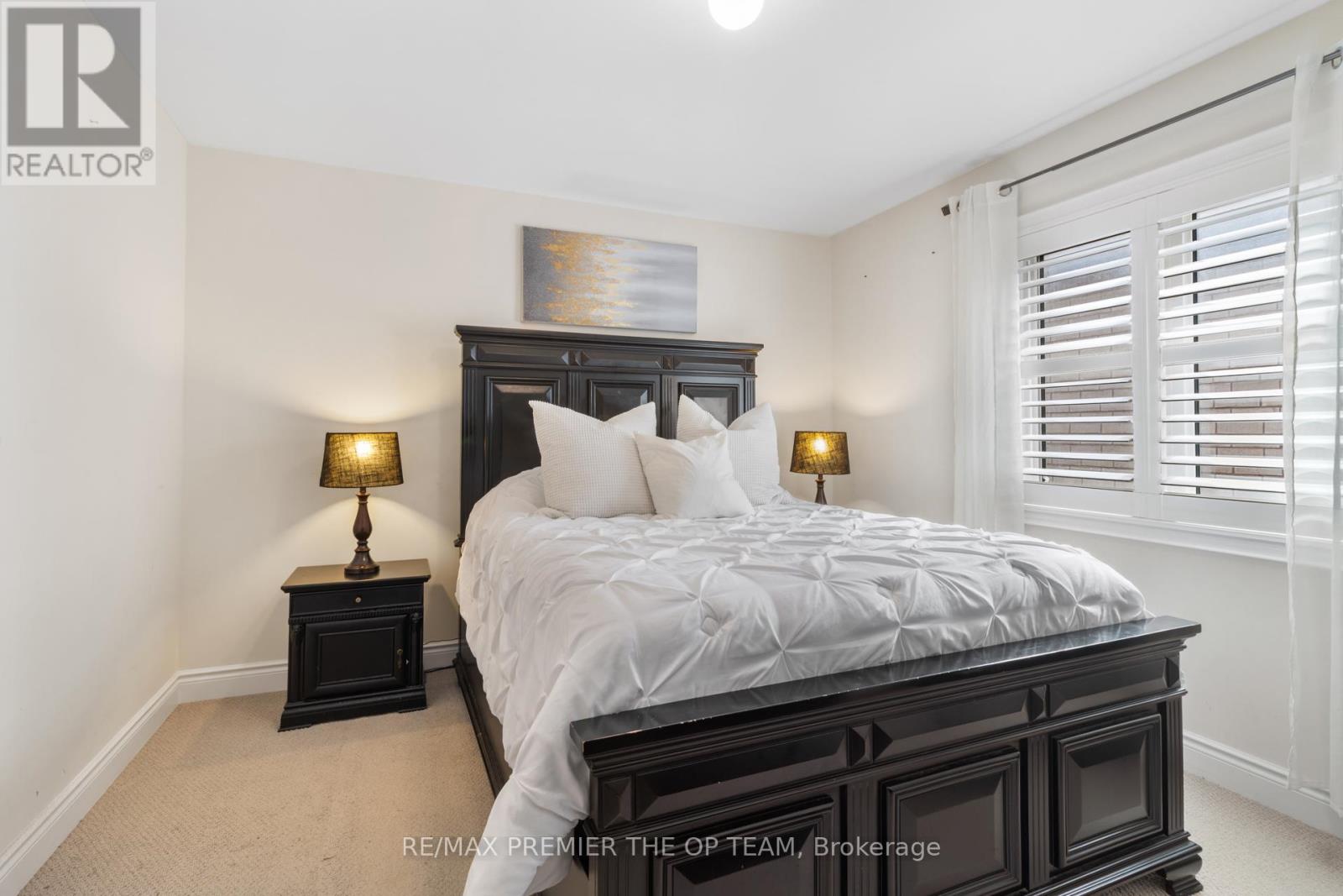 977 WICKHAM ROAD - 36