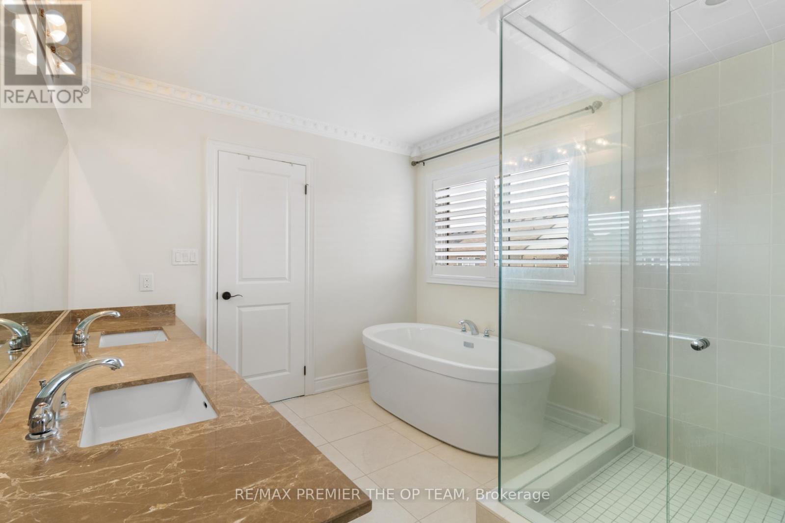 977 WICKHAM ROAD - 43