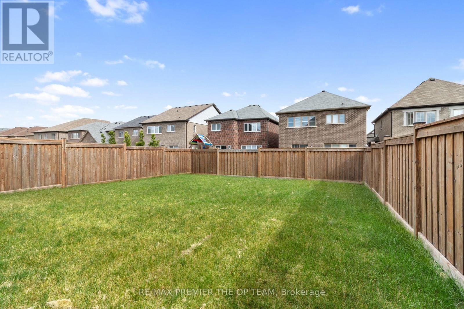 977 WICKHAM ROAD - 45