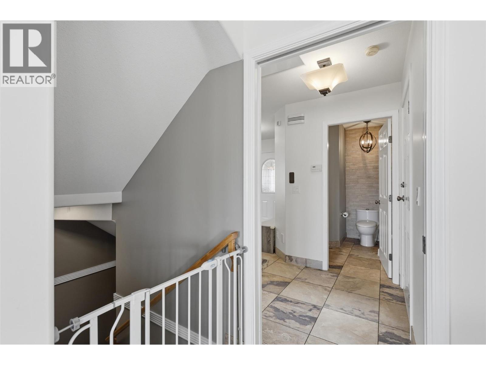 907 QUAIL Drive - 26