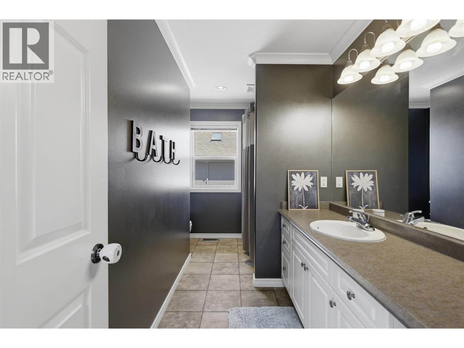 907 QUAIL Drive - 37
