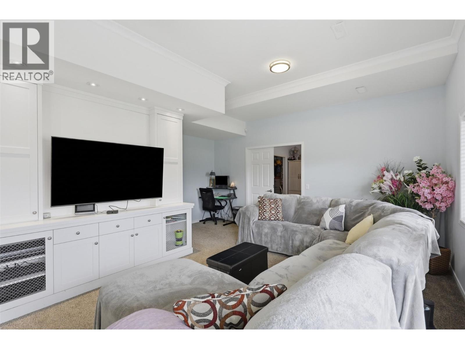 907 QUAIL Drive - Image 48
