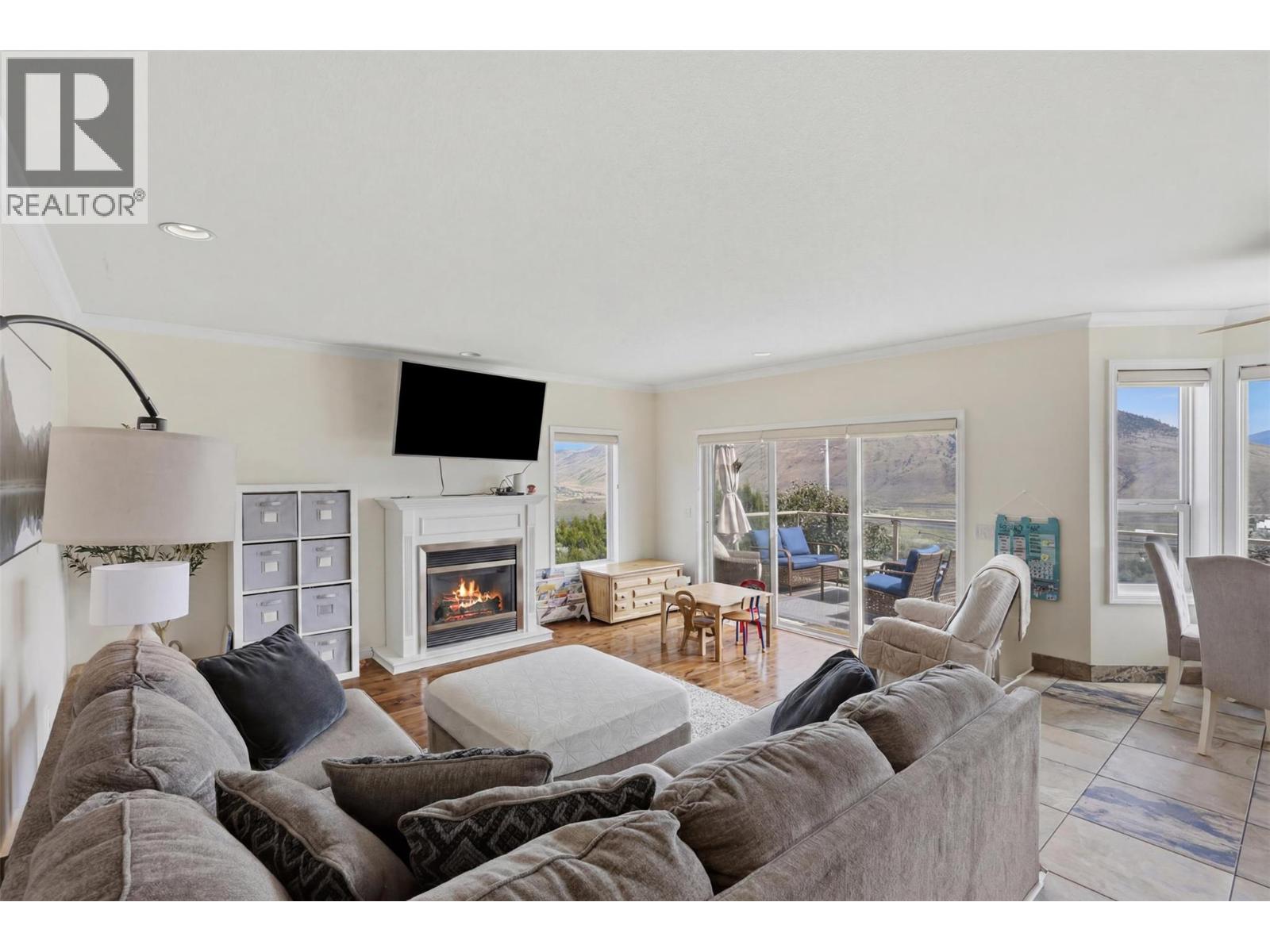 907 QUAIL Drive - Image 15