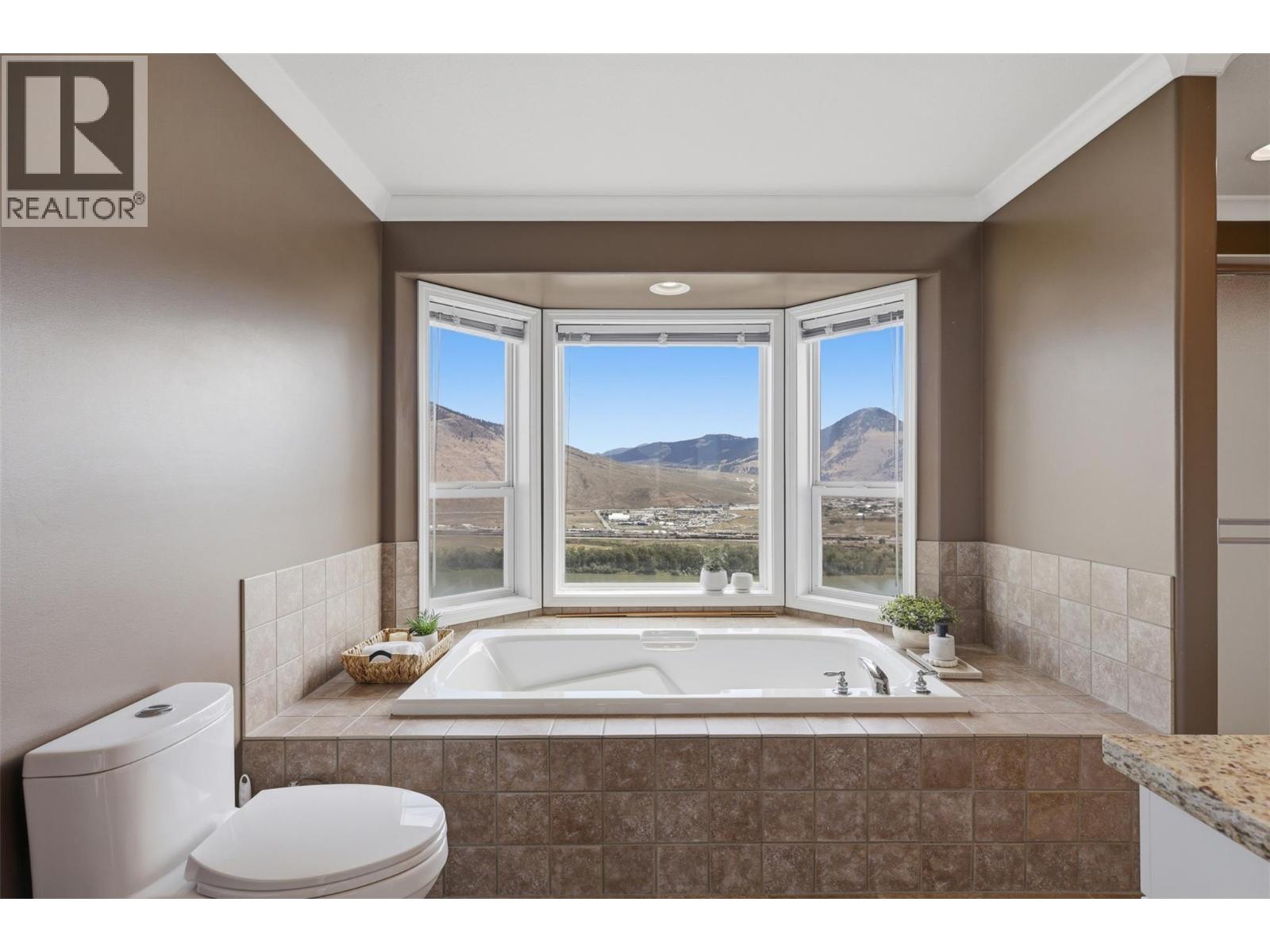 907 QUAIL Drive - Image 34