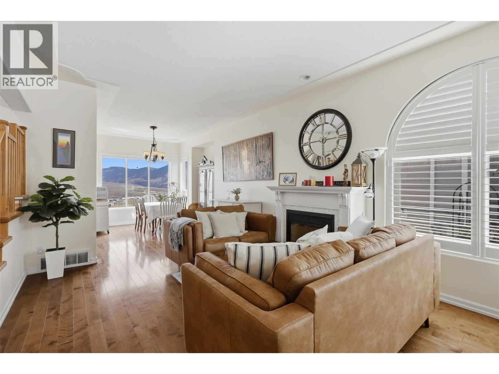 907 QUAIL Drive - Image 9