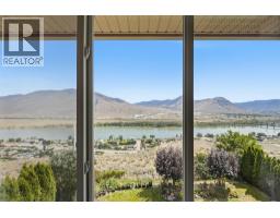 907 Quail Drive, Kamloops, BC V2B8N9 Photo 32