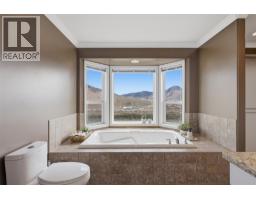 907 Quail Drive, Kamloops, BC V2B8N9 Photo 34