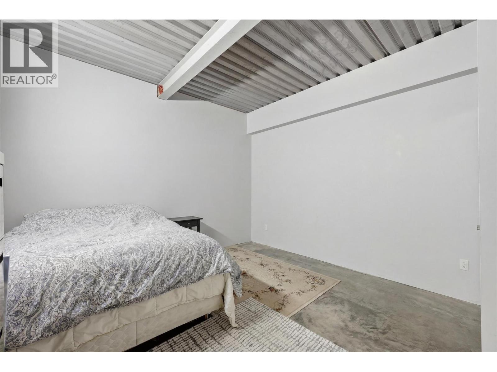 907 QUAIL Drive - 51