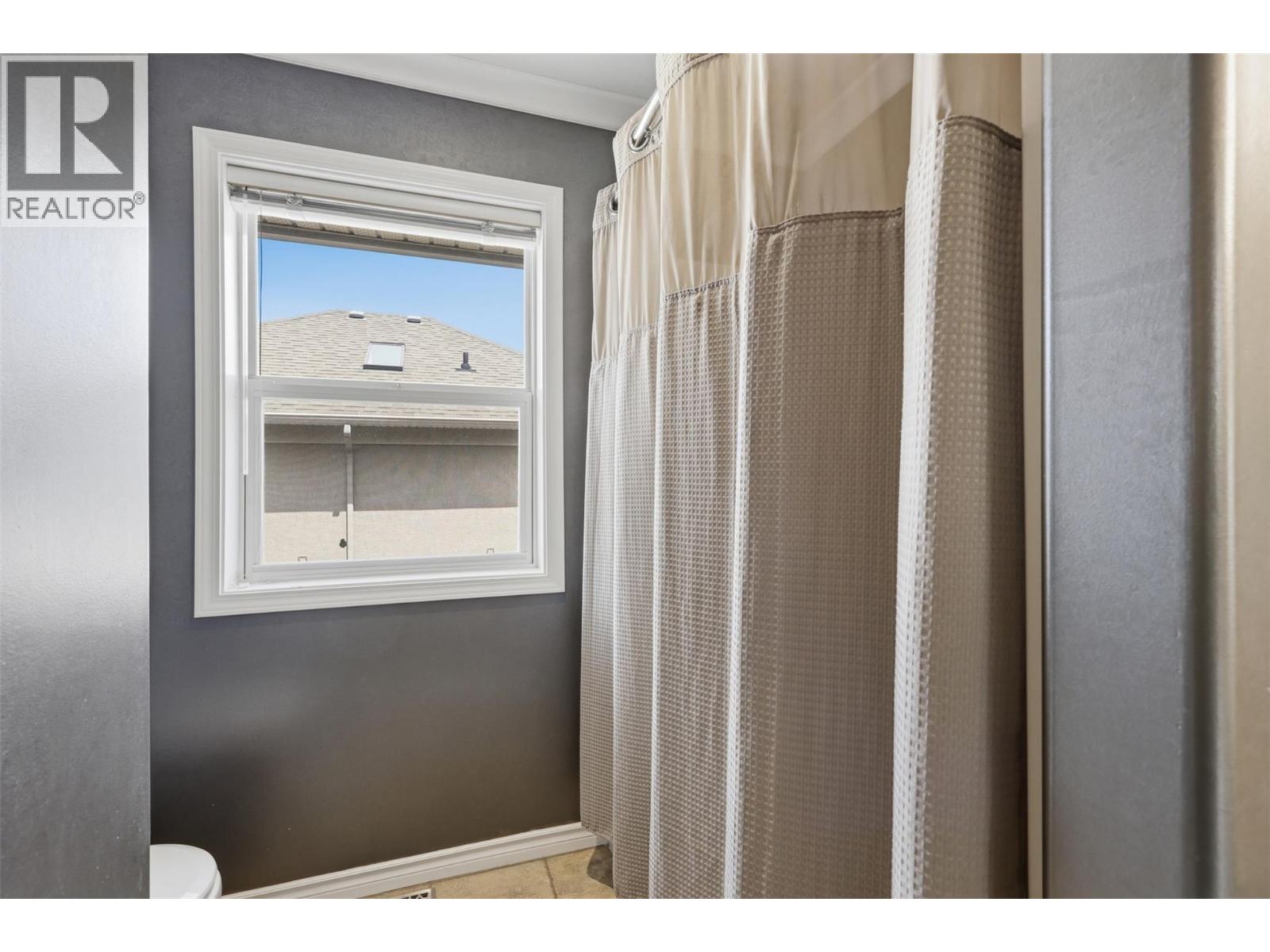 907 QUAIL Drive - Image 38