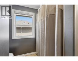 907 Quail Drive, Kamloops, BC V2B8N9 Photo 38