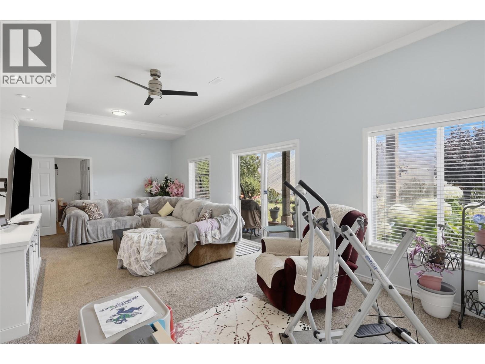 907 QUAIL Drive - 47