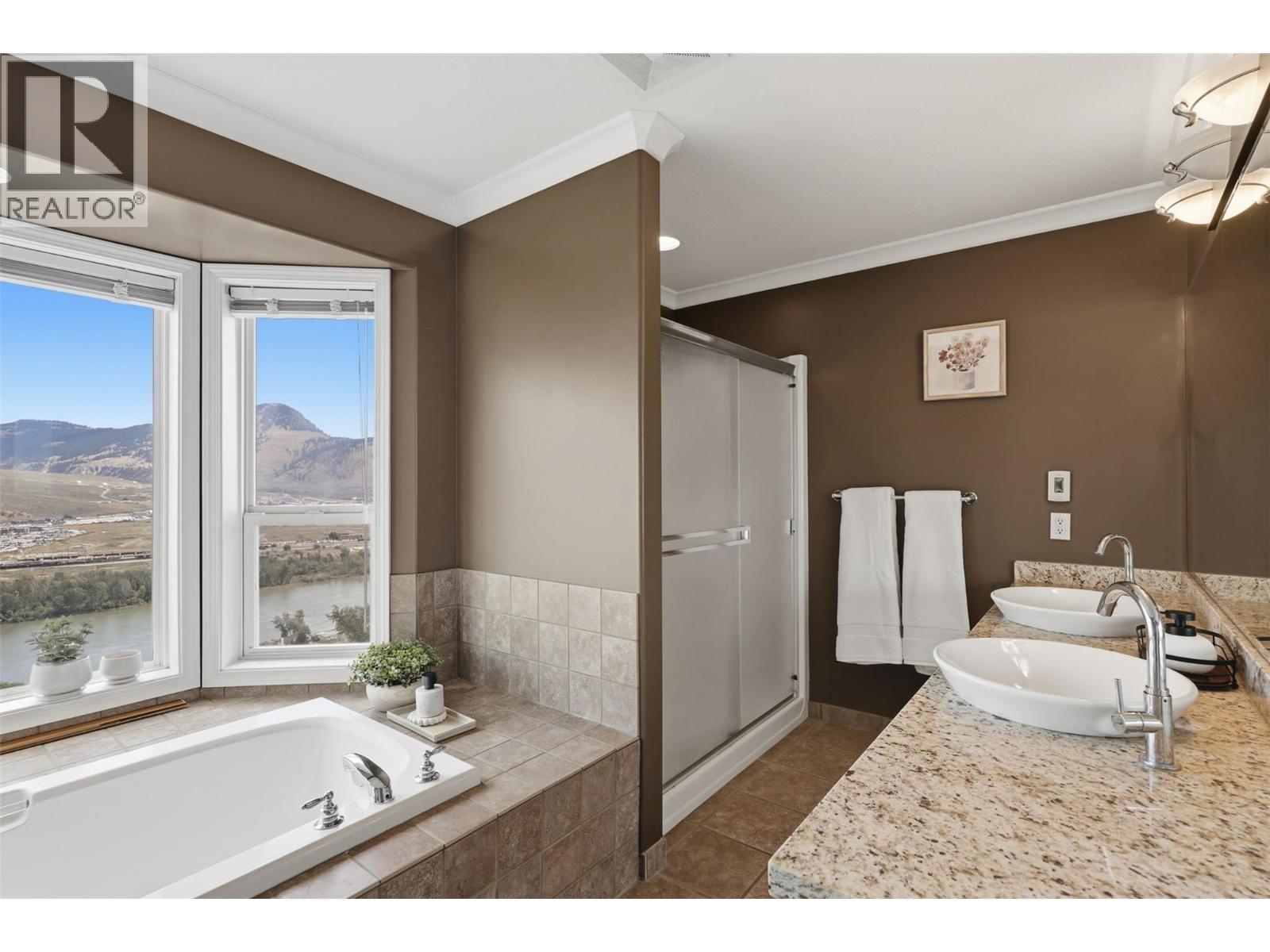 907 QUAIL Drive - 35