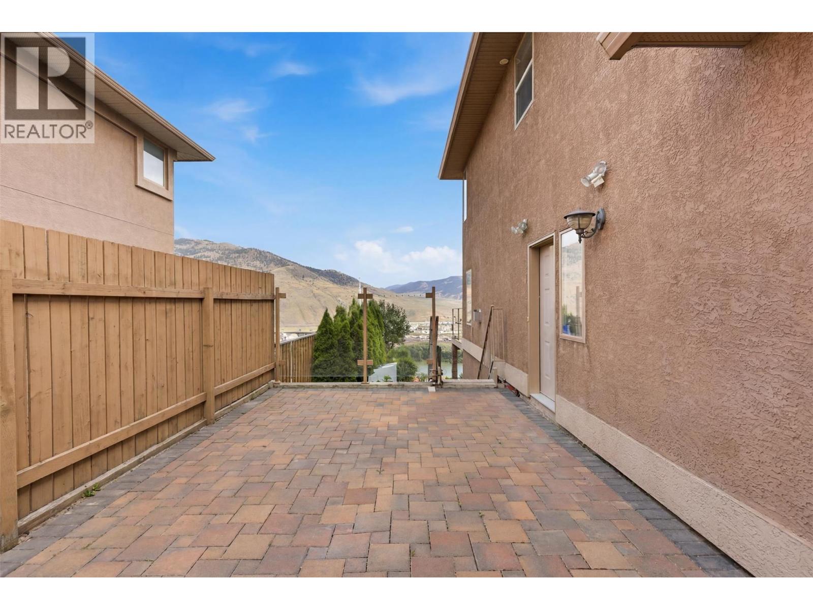 907 QUAIL Drive - 75