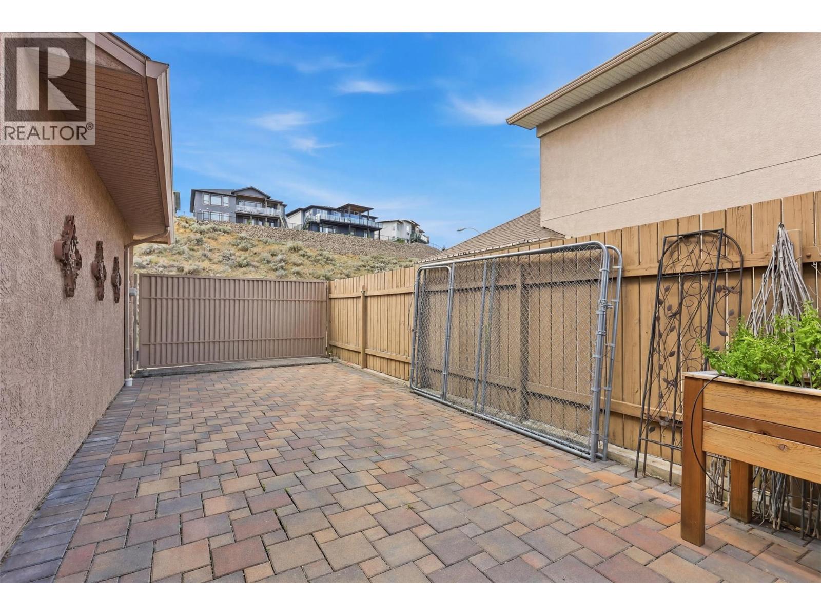 907 QUAIL Drive - 73