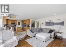 907 Quail Drive, Kamloops, BC V2B8N9 Photo 22