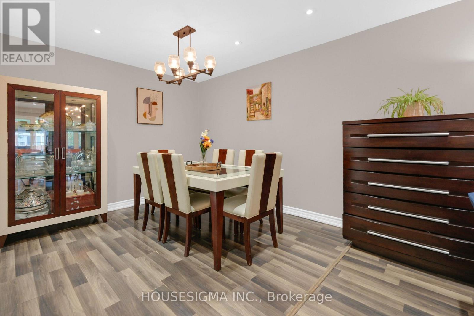 2663 HORTENSE ROAD - 12