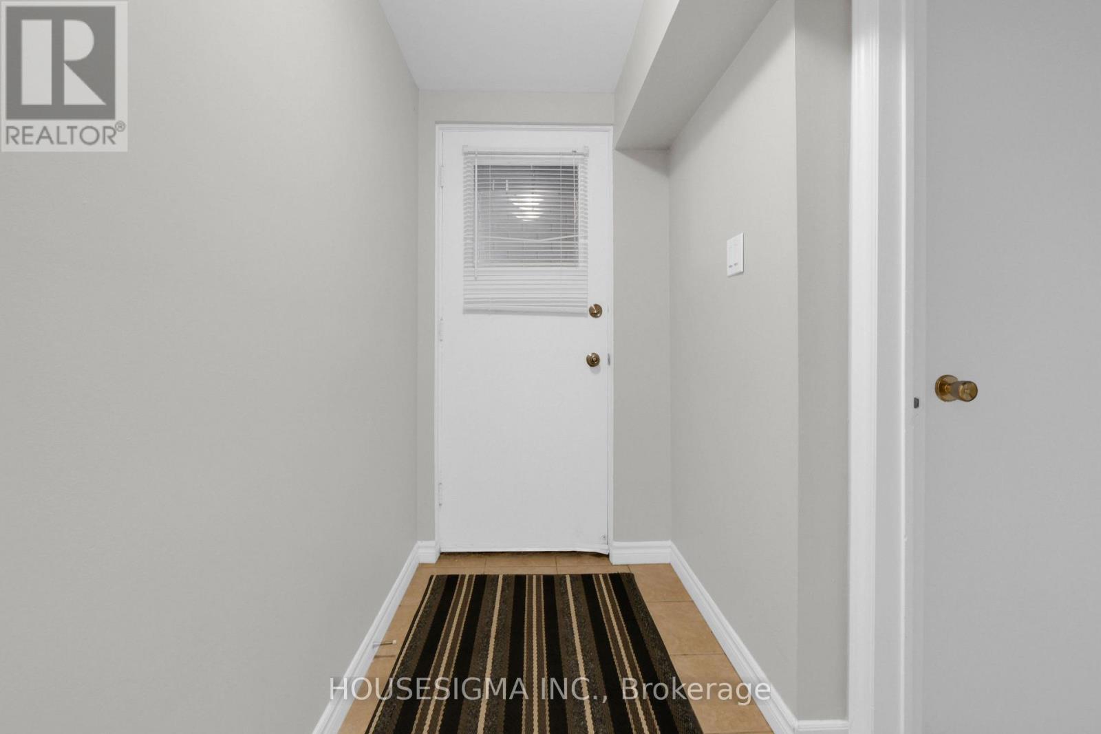 2663 HORTENSE ROAD - 26