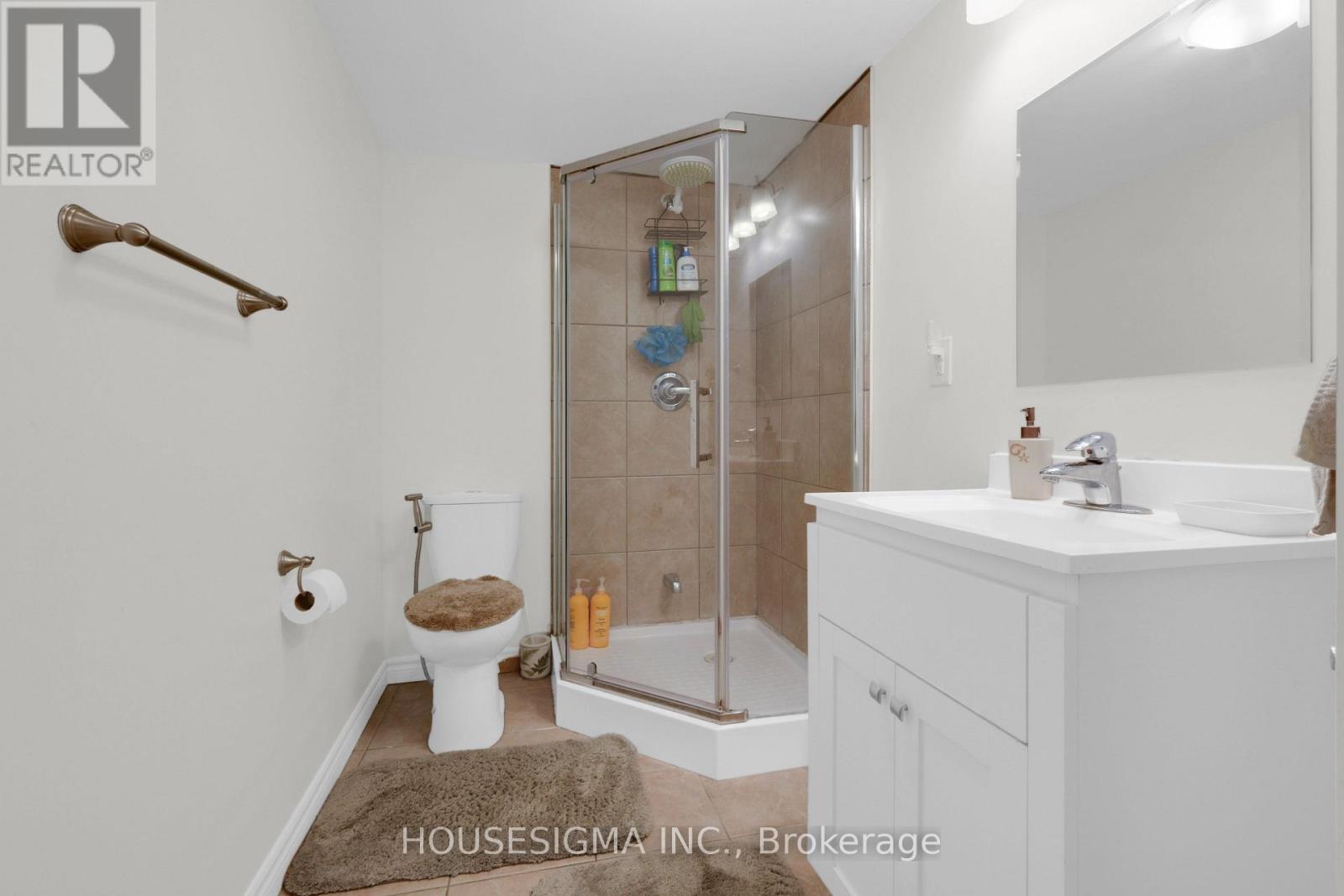 2663 HORTENSE ROAD - 28