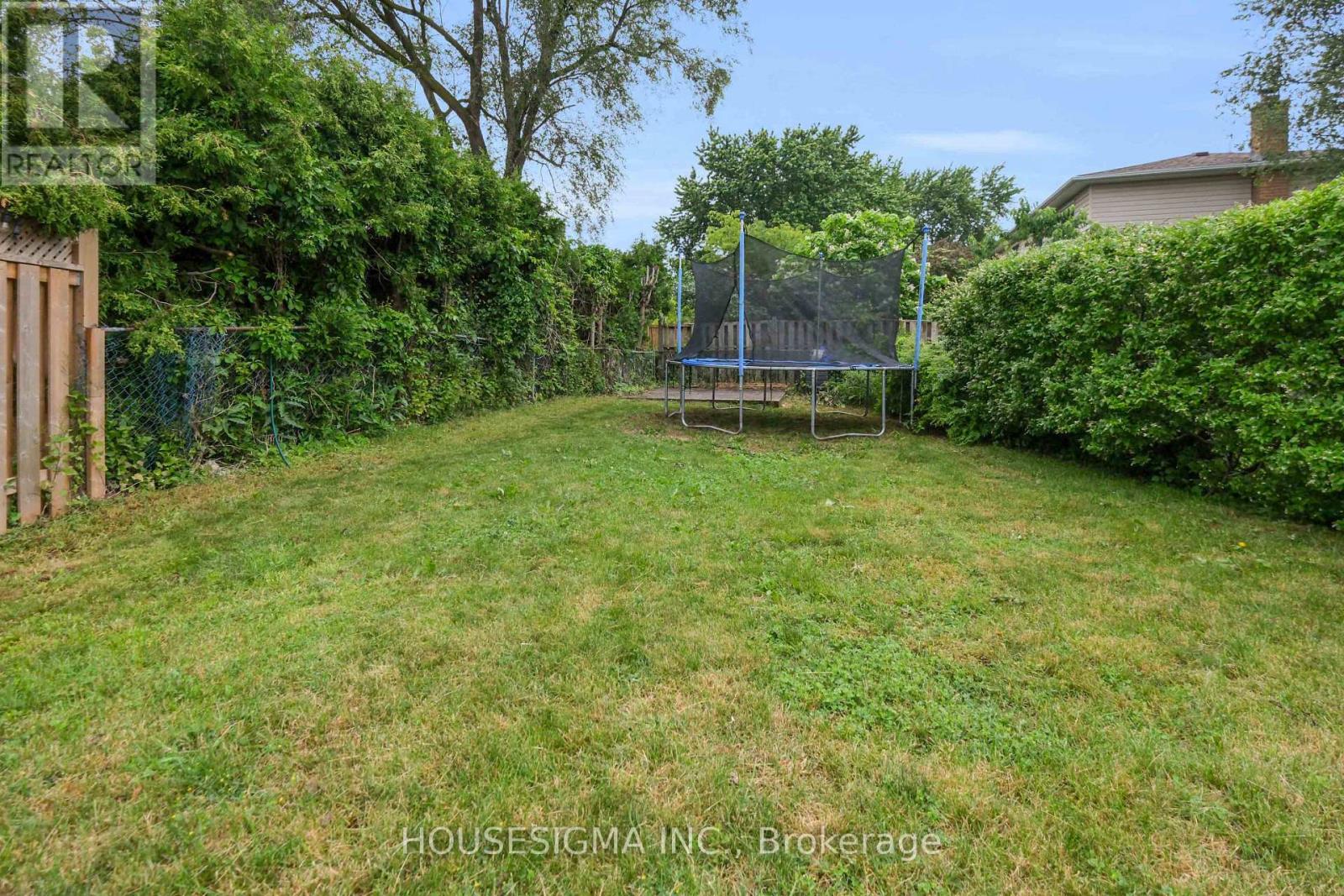 2663 HORTENSE ROAD - 36