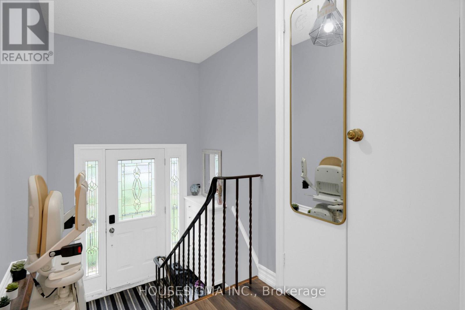 2663 HORTENSE ROAD - 7