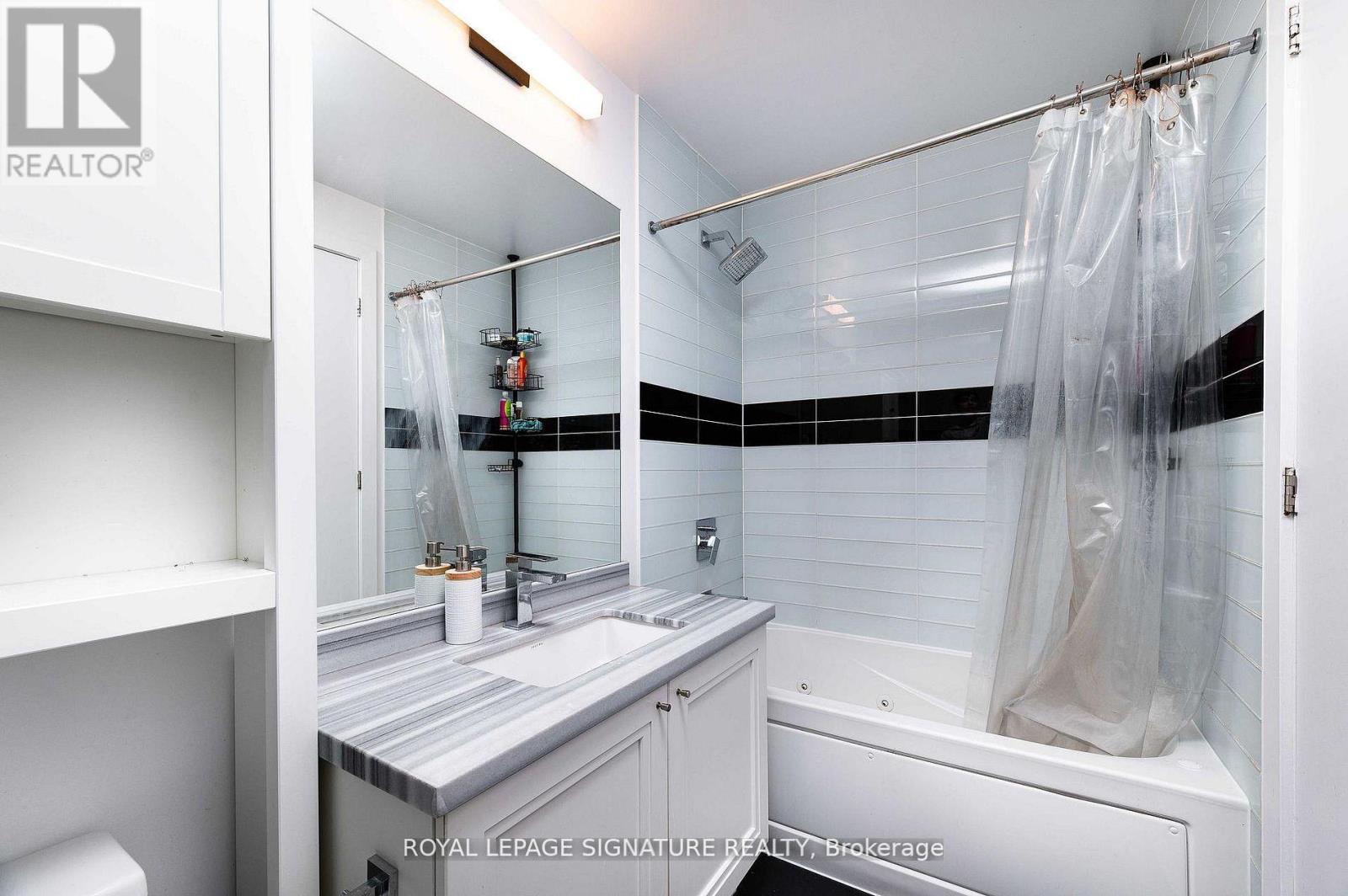 #PH4 4011 BRICKSTONE MEWS - 19