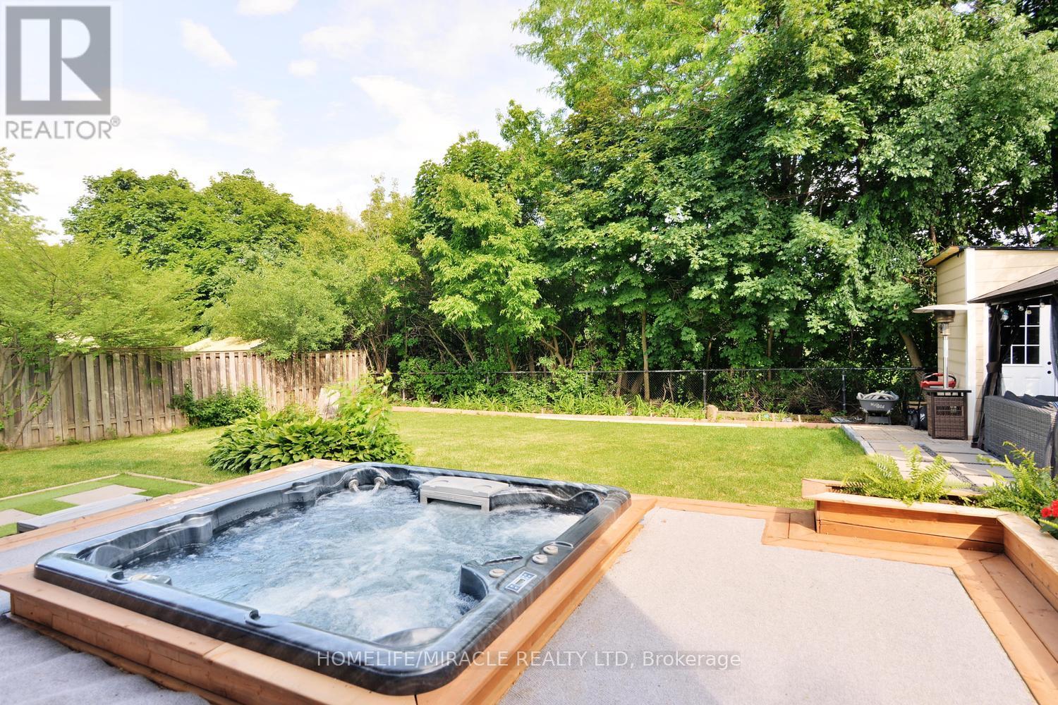 80 JILL CRESCENT - 44