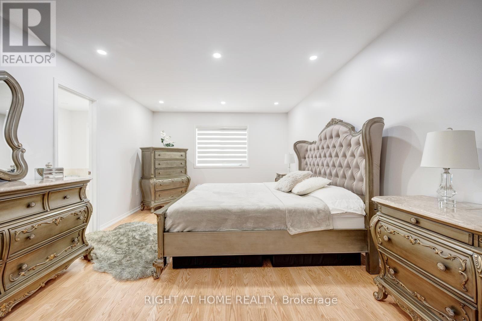 47 OKLAHOMA DRIVE - 23