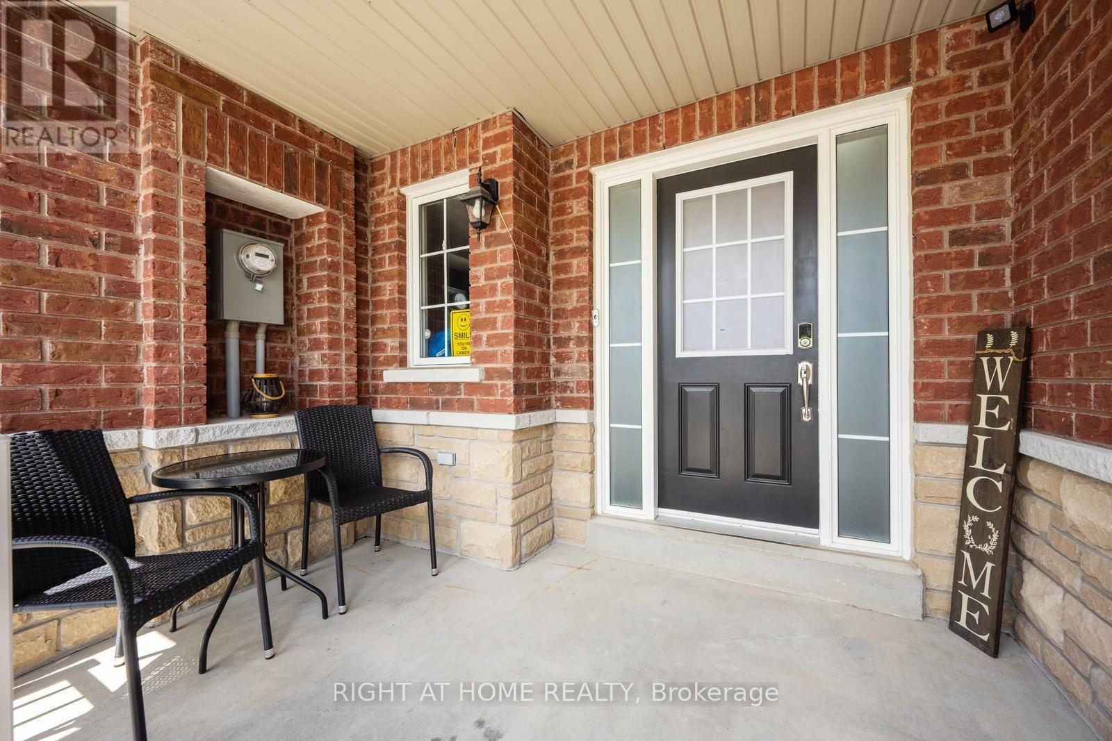 47 OKLAHOMA DRIVE - 3