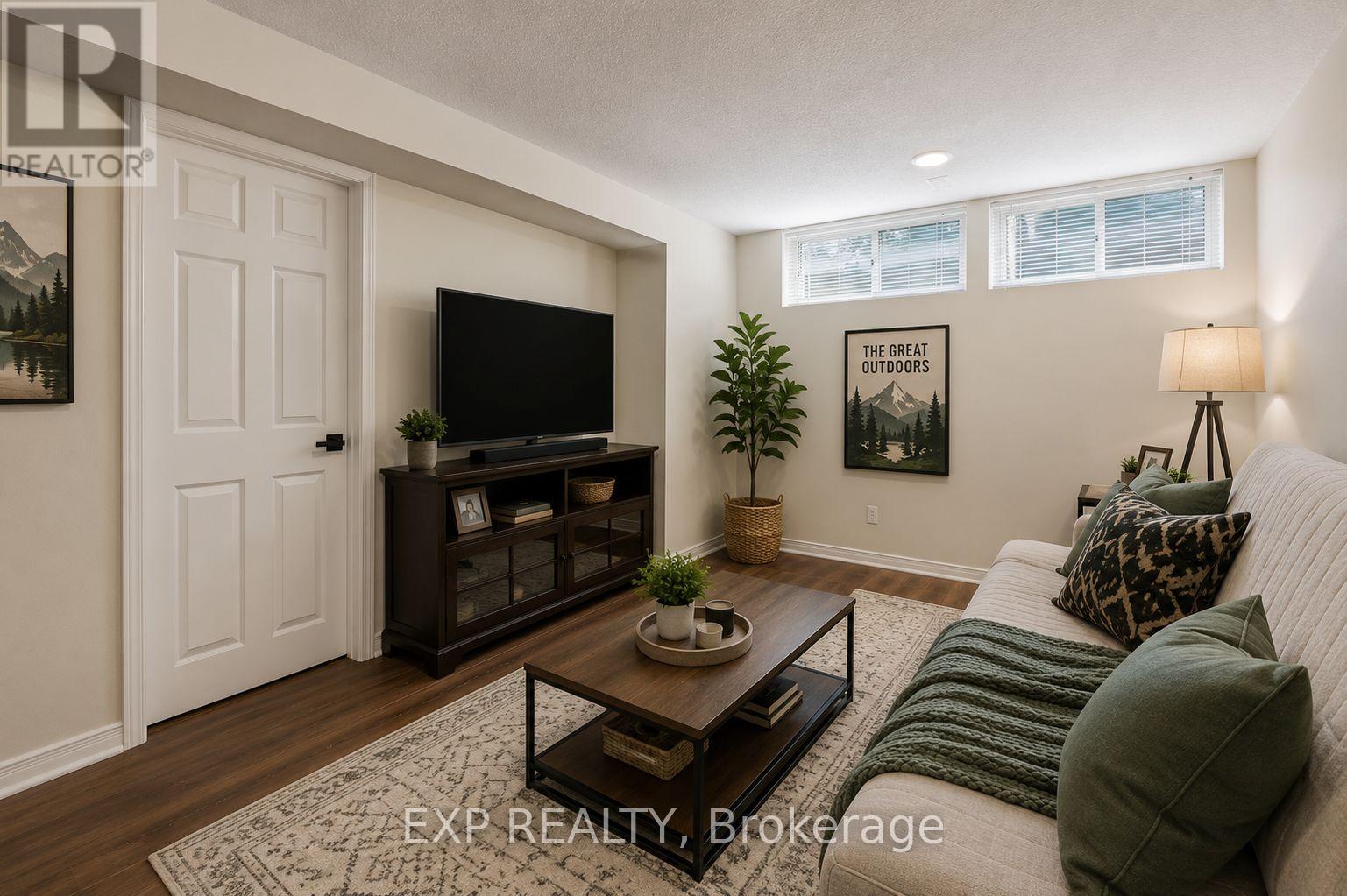 203 DUNTROON CIRCLE, Ottawa. Luxury613. By Peter Sagos - Image 33