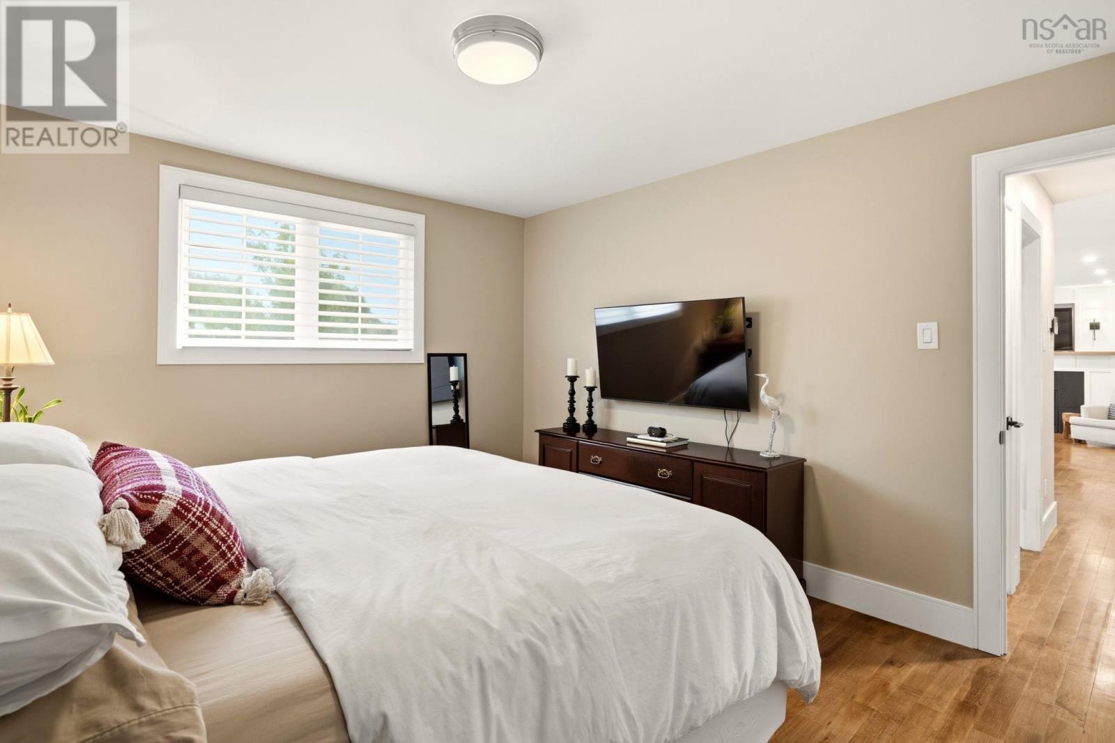 20 Hollyoake Lane - 13