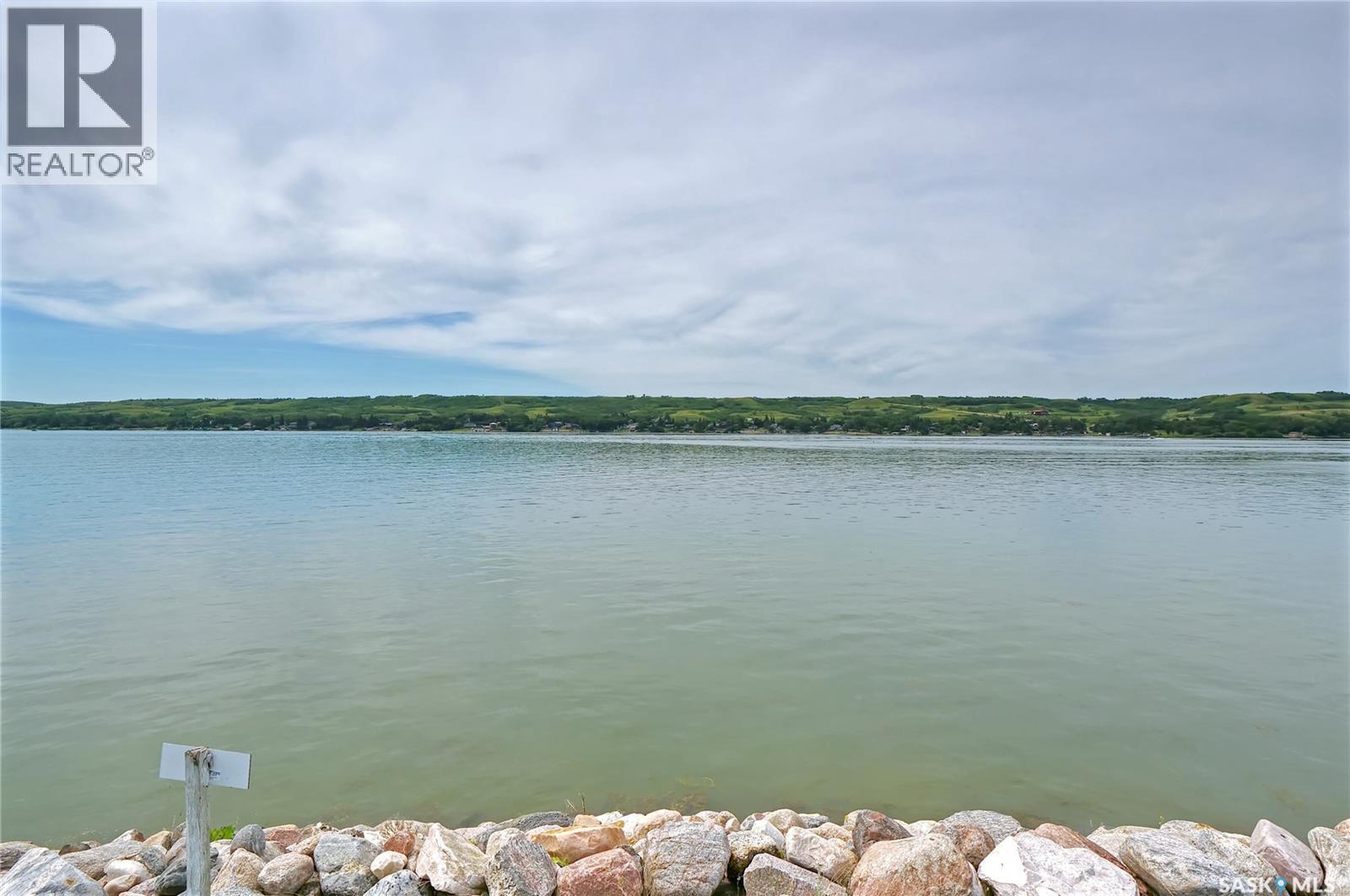 805 Daniel DRIVE, Buffalo Pound Lake — photo 2